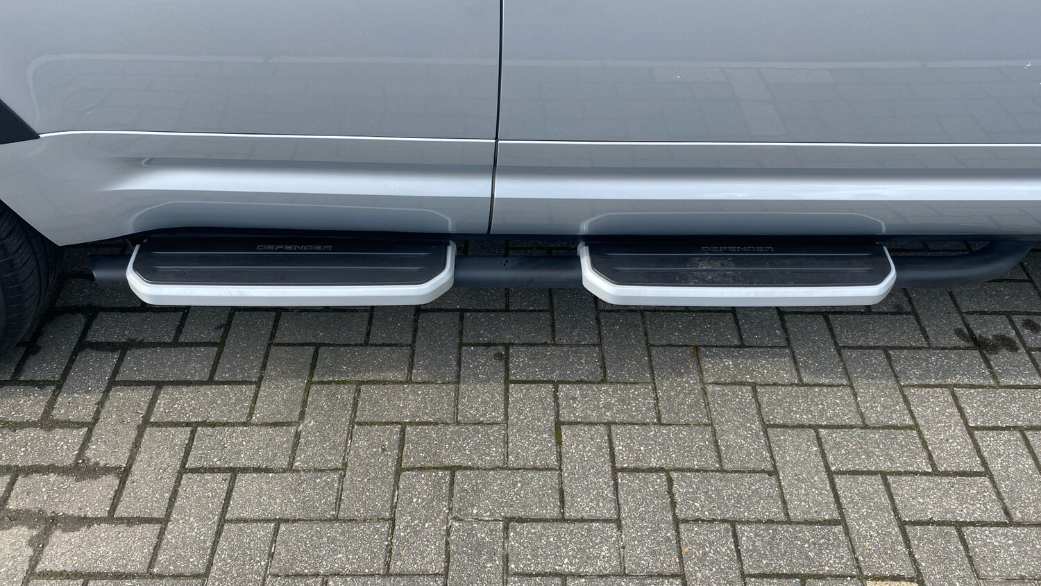 Used Land Rover Defender 2022 for sale - 76566185: Photo 27