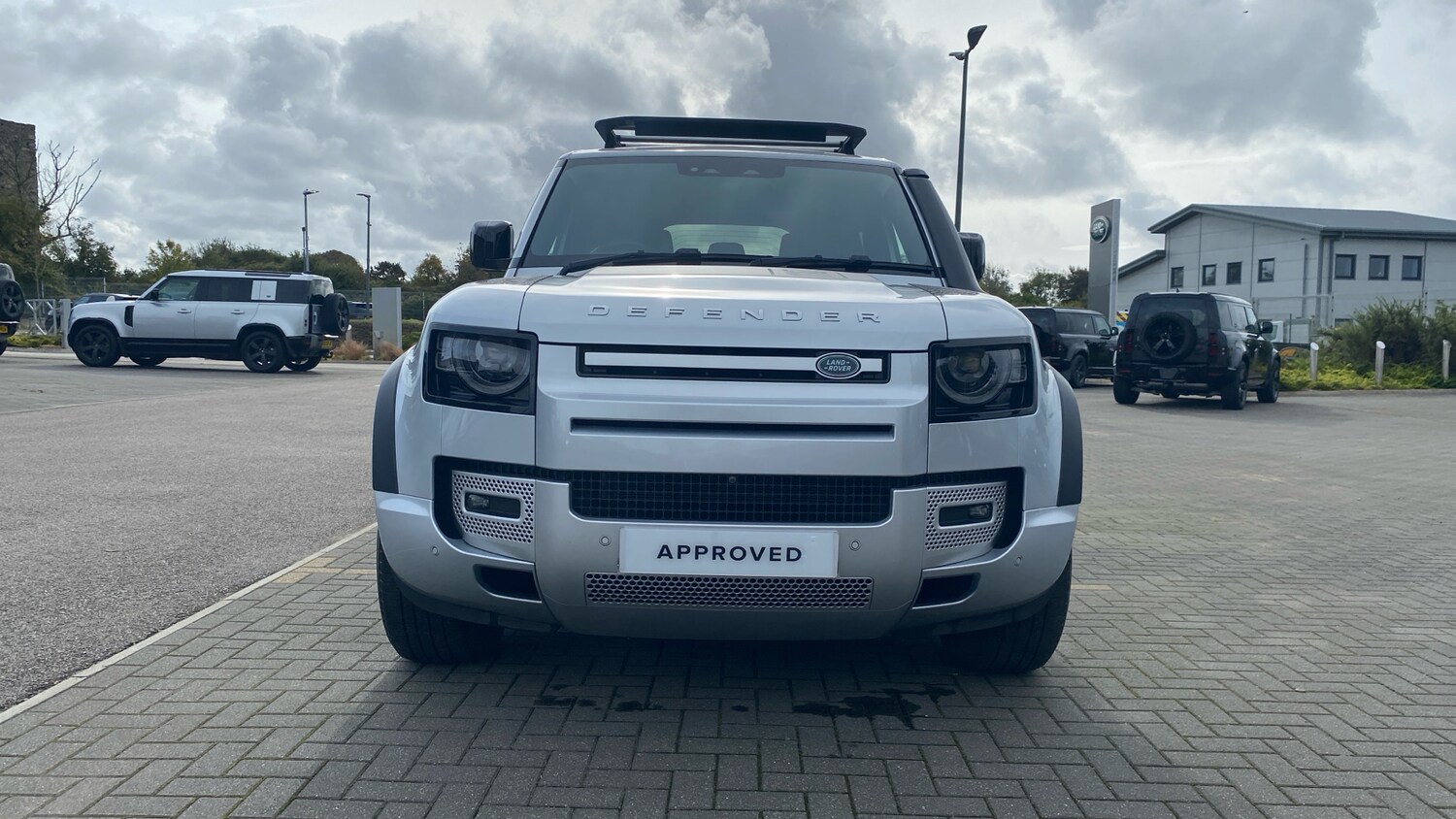 Used Land Rover Defender 2022 for sale - 76566185: Photo 30