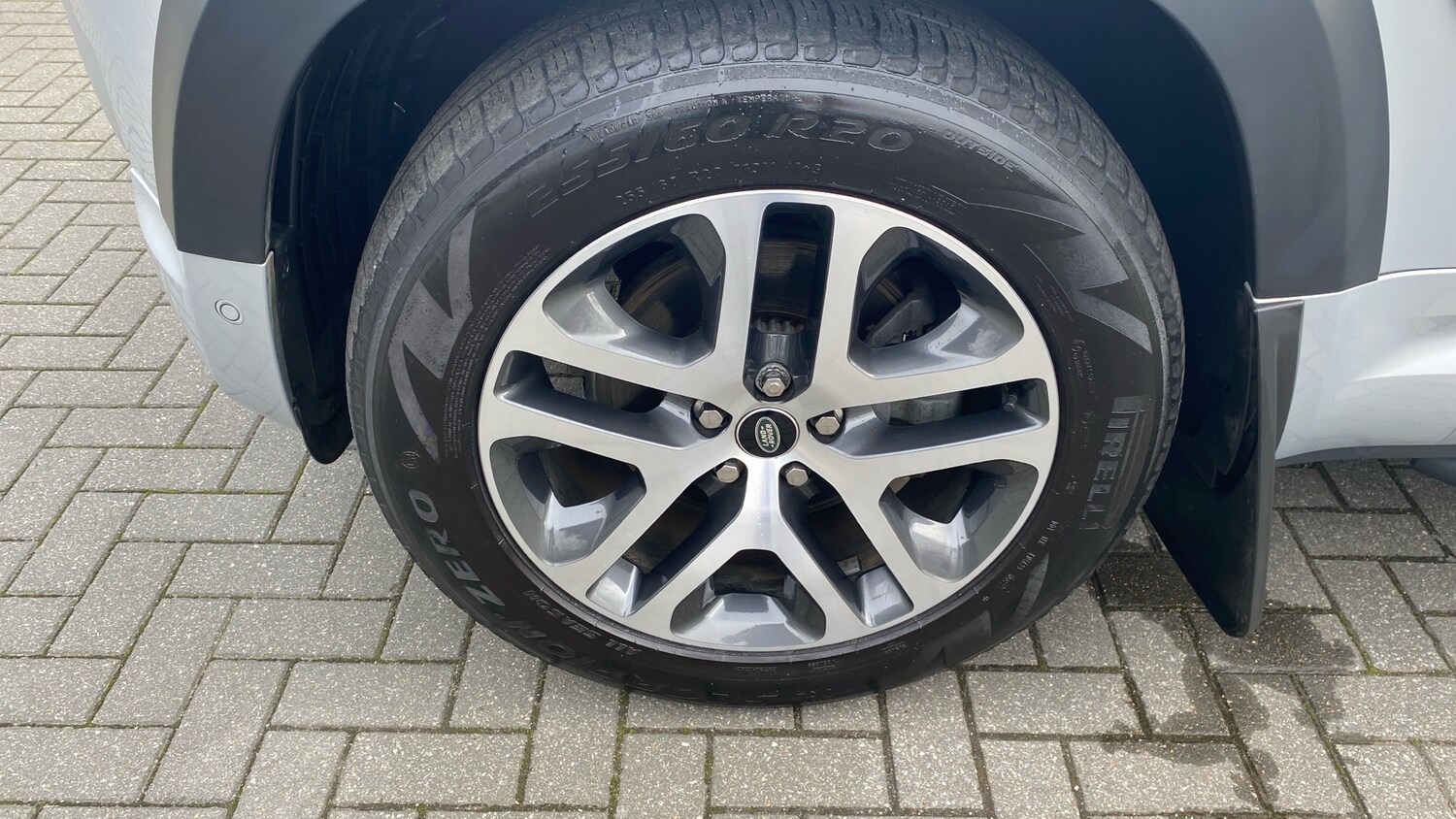 Used Land Rover Defender 2022 for sale - 76566185: Photo 37