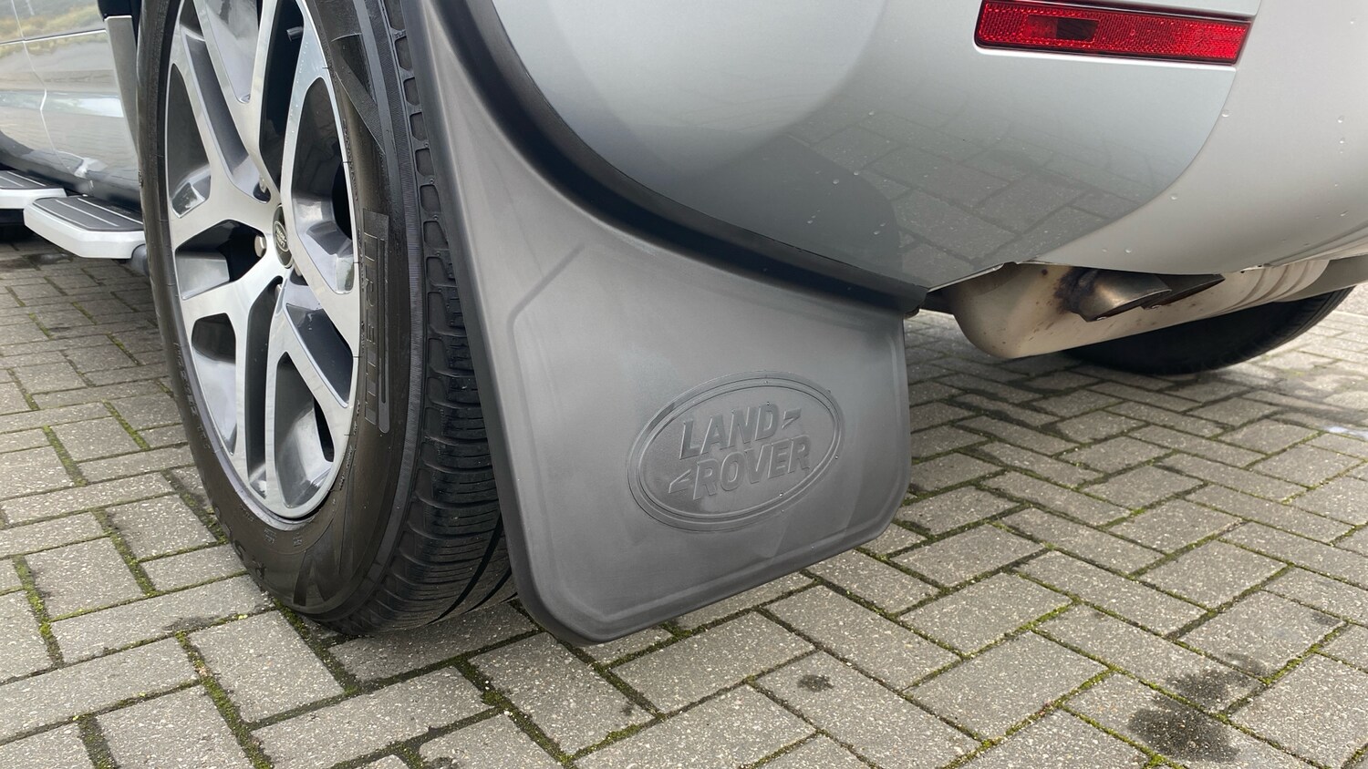 Used Land Rover Defender 2022 for sale - 76566185: Photo 38