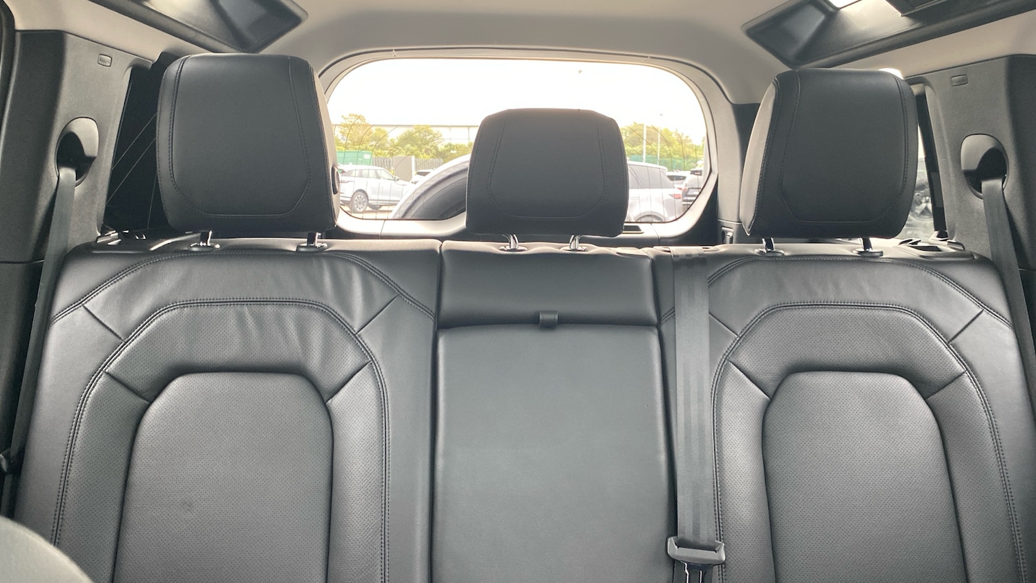 Used Land Rover Defender 2022 for sale - 76566185: Photo 56