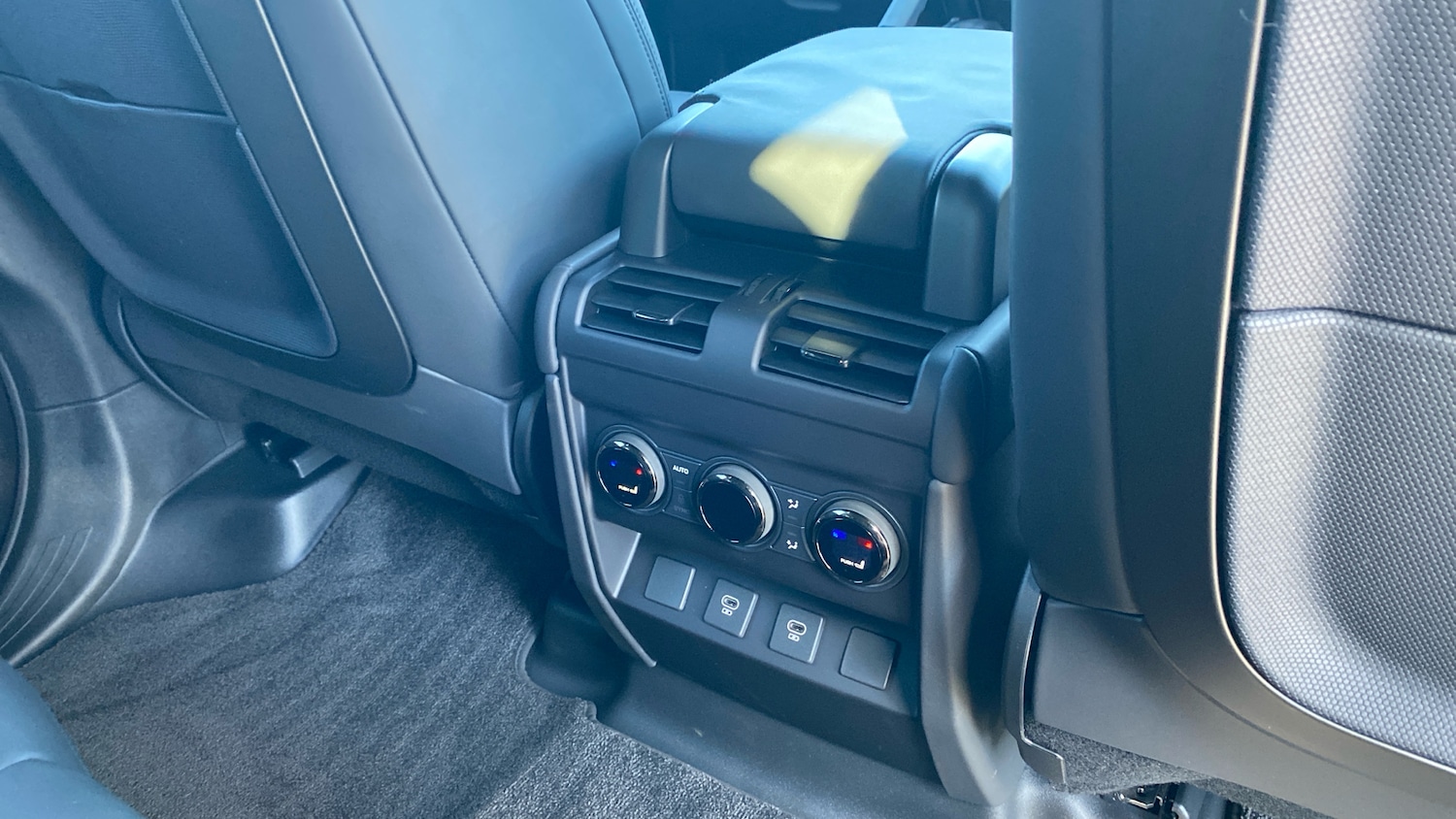 Used Land Rover Defender 2026 for sale - 77807002: Photo 18