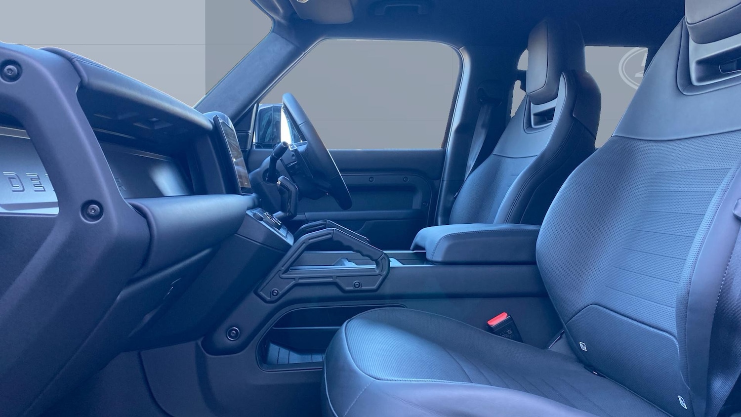 Used Land Rover Defender 2026 for sale - 77807002: Photo 3