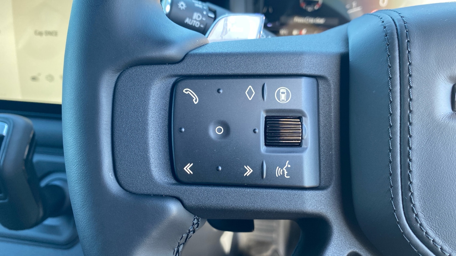 Used Land Rover Defender 2026 for sale - 77807002: Photo 60