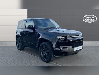 Used Land Rover Defender 2024 for sale - 78314066: Photo