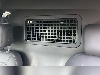 Used Land Rover Defender 2024 for sale - 78314066: Photo