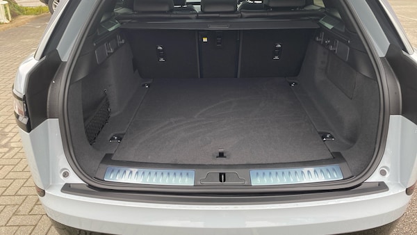 Used Land Rover Range Rover Velar 2025 for sale - 75829786: Photo 36