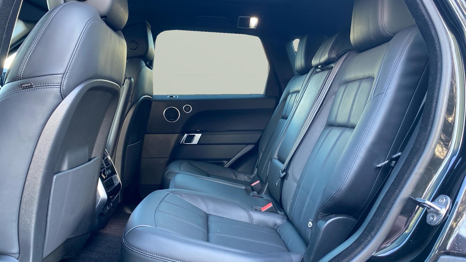 Used Land Rover Range Rover Sport 2022 for sale - 76957371: Photo 4