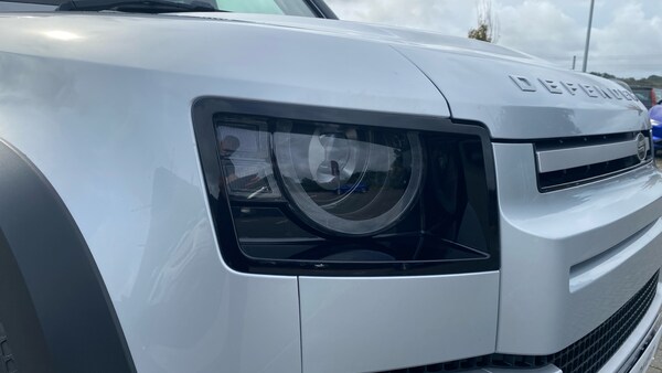 Used Land Rover Defender 2022 for sale - 76045899: Photo 17