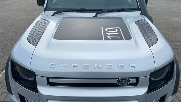 Used Land Rover Defender 2022 for sale - 76045899: Photo 31