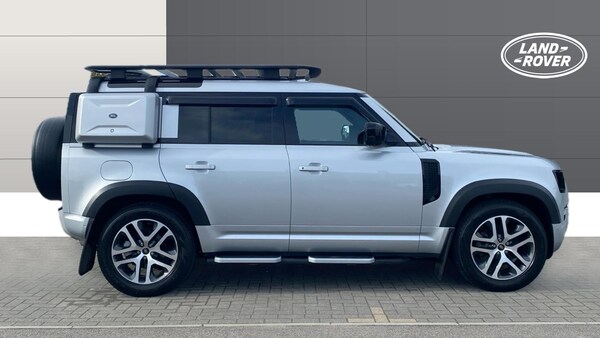 Used Land Rover Defender 2022 for sale - 76045899: Photo 3