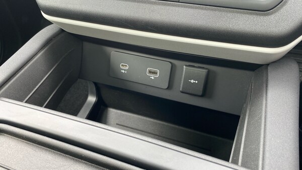 Used Land Rover Defender 2022 for sale - 76045899: Photo 61