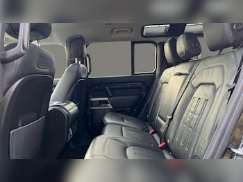 Used Land Rover Defender 2020 for sale - 78436708: Photo