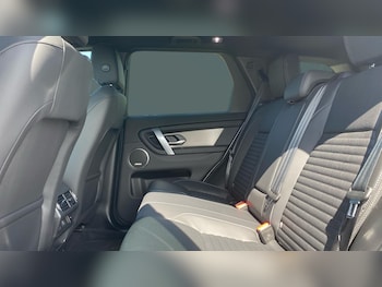 Used Land Rover Discovery Sport 2023 for sale - 78541463: Photo