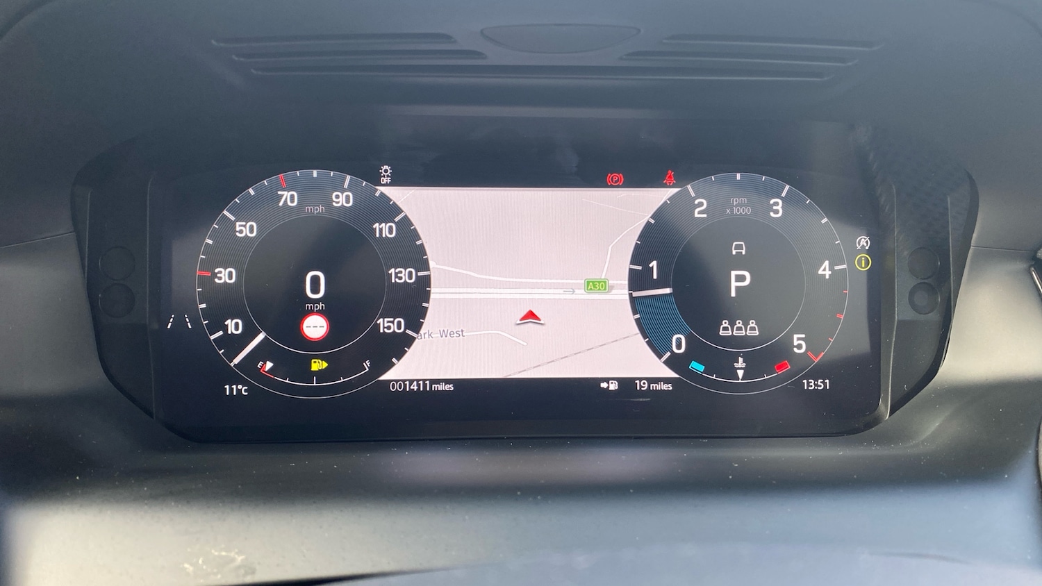 Used Land Rover Discovery Sport 2025 for sale - 77195637: Photo 16