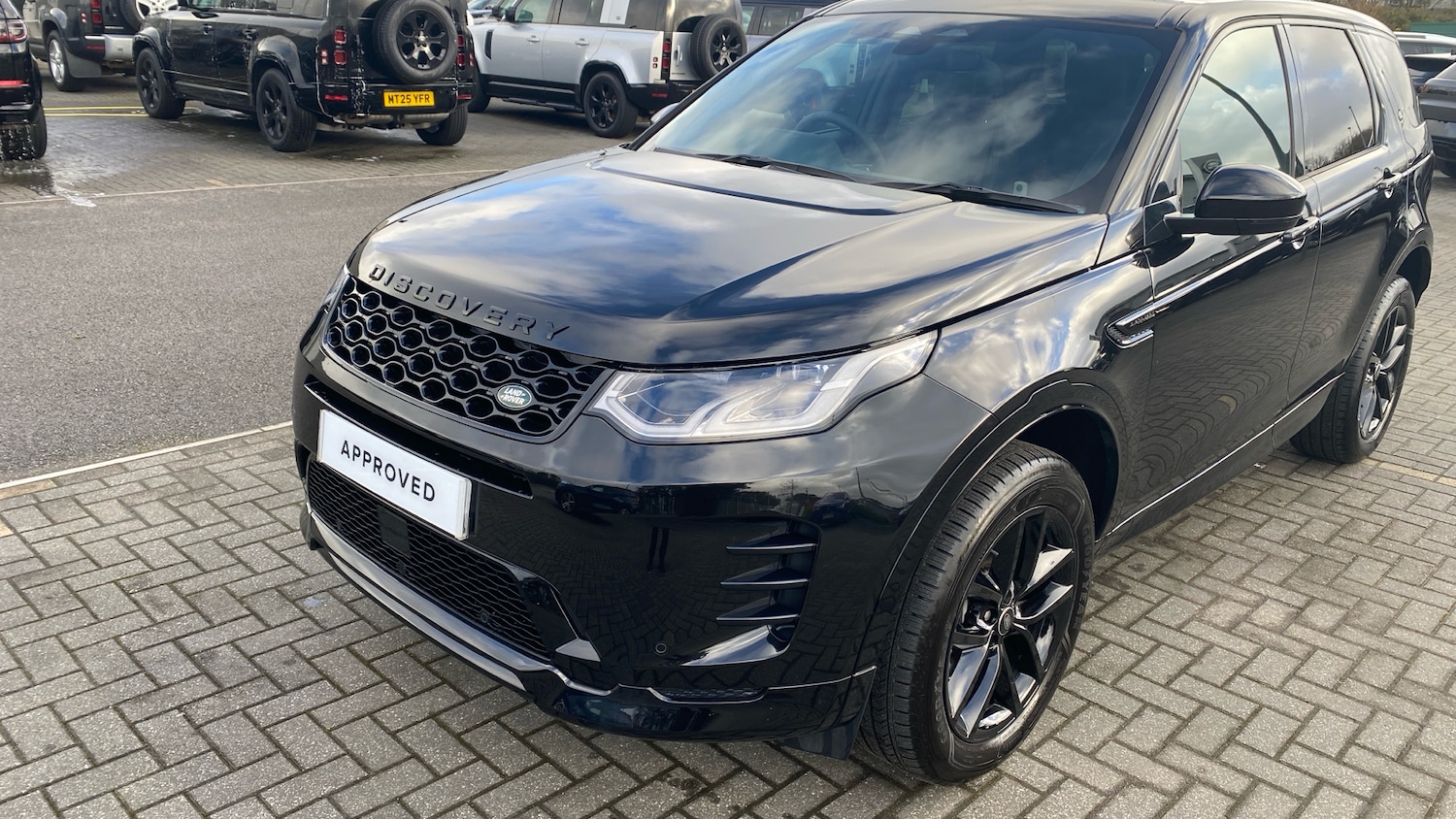 Used Land Rover Discovery Sport 2025 for sale - 77195637: Photo 31