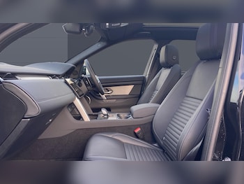 Used Land Rover Discovery Sport 2025 for sale - 77195637: Photo