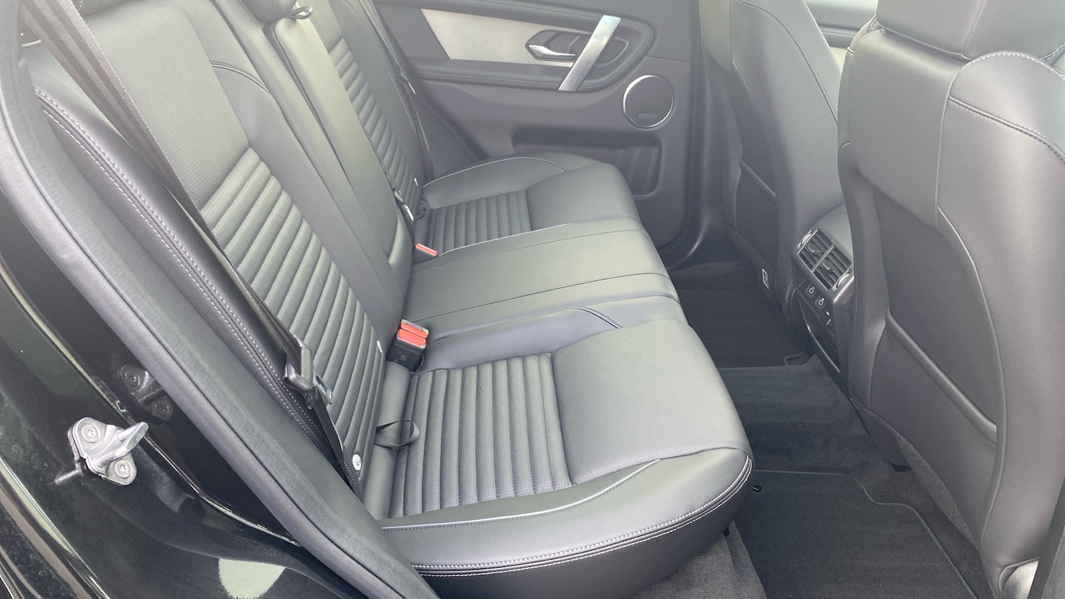 Used Land Rover Discovery Sport 2025 for sale - 77195637: Photo 40