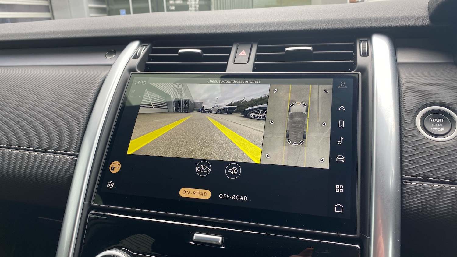 Used Land Rover Discovery 2025 for sale - 76555638: Photo 12