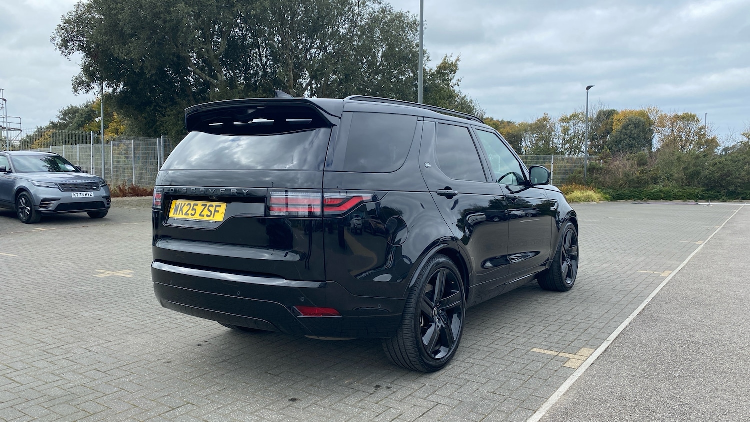 Used Land Rover Discovery 2025 for sale - 76555638: Photo 22