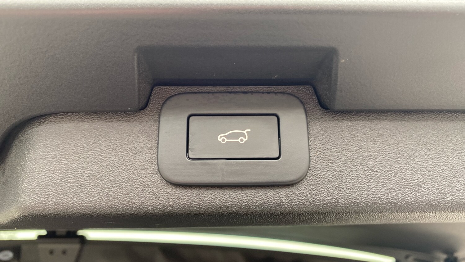 Used Land Rover Discovery 2025 for sale - 76555638: Photo 38