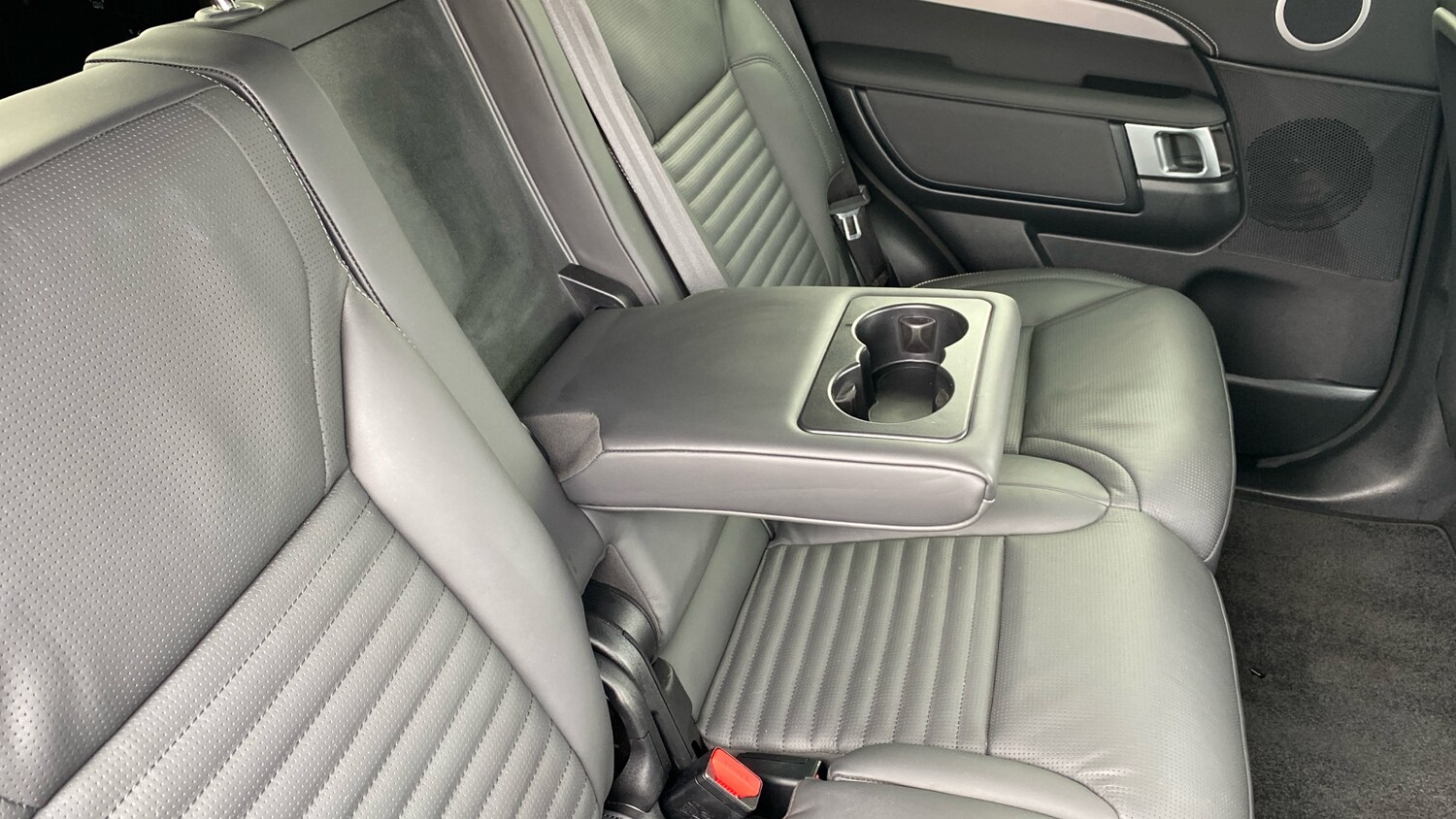 Used Land Rover Discovery 2025 for sale - 76555638: Photo 42