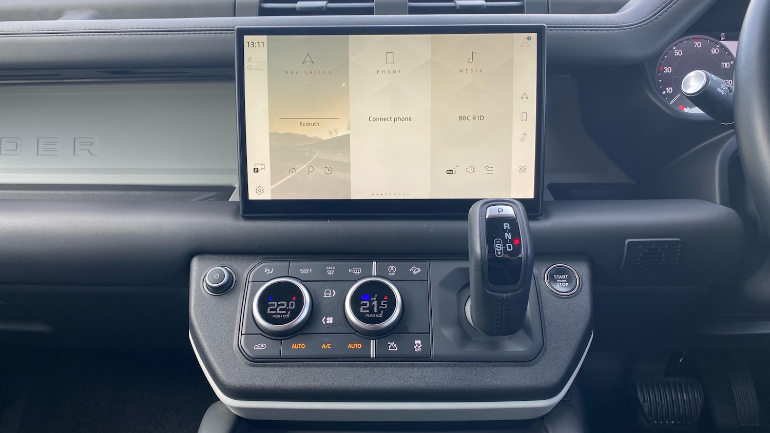 Used Land Rover Defender 2022 for sale - 76412403: Photo 14