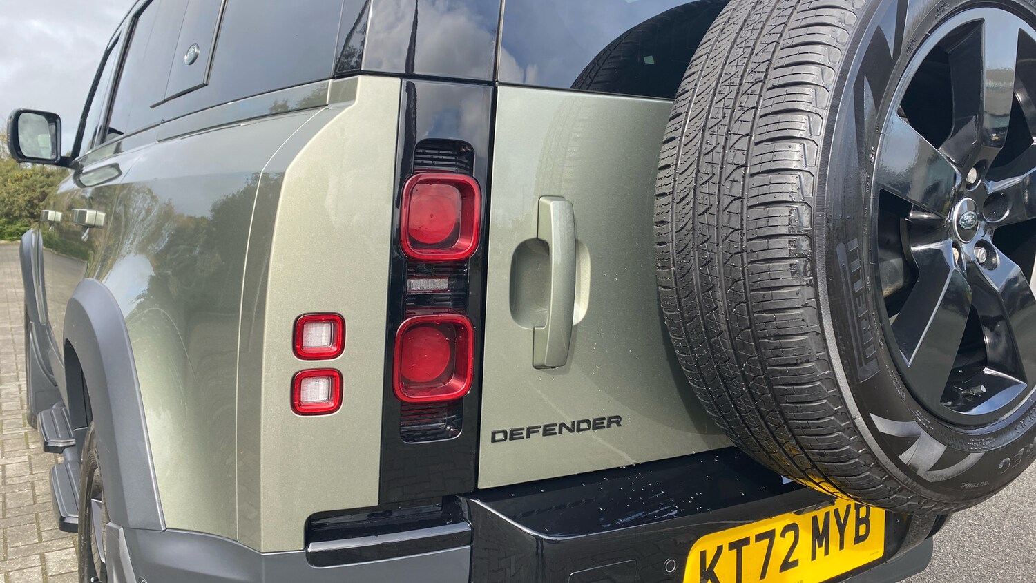 Used Land Rover Defender 2022 for sale - 76412403: Photo 19