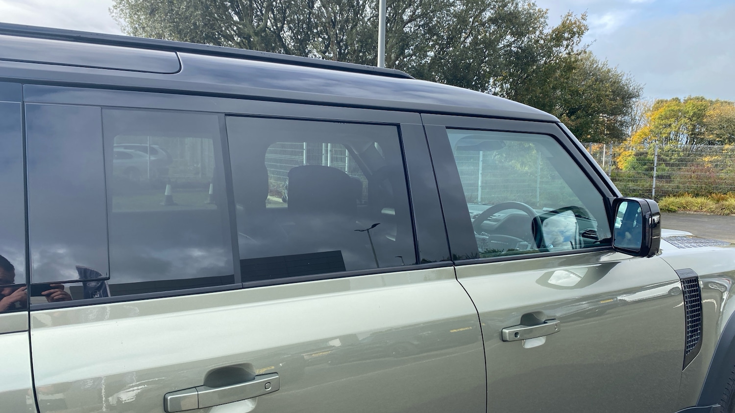 Used Land Rover Defender 2022 for sale - 76412403: Photo 27