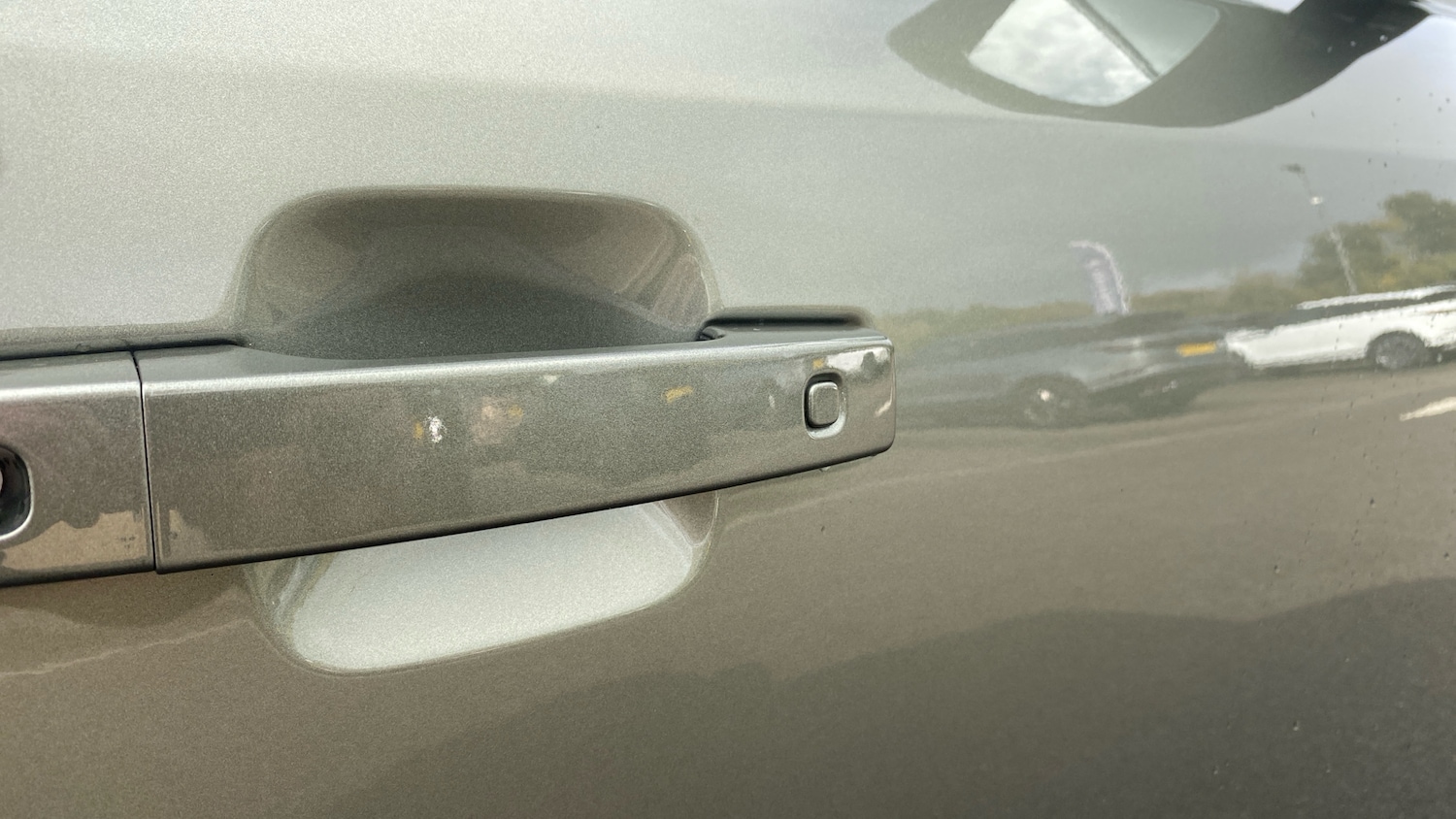 Used Land Rover Defender 2022 for sale - 76412403: Photo 30