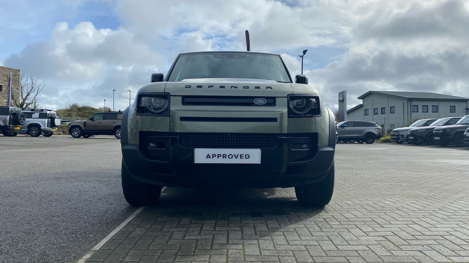 Used Land Rover Defender 2022 for sale - 76412403: Photo 34