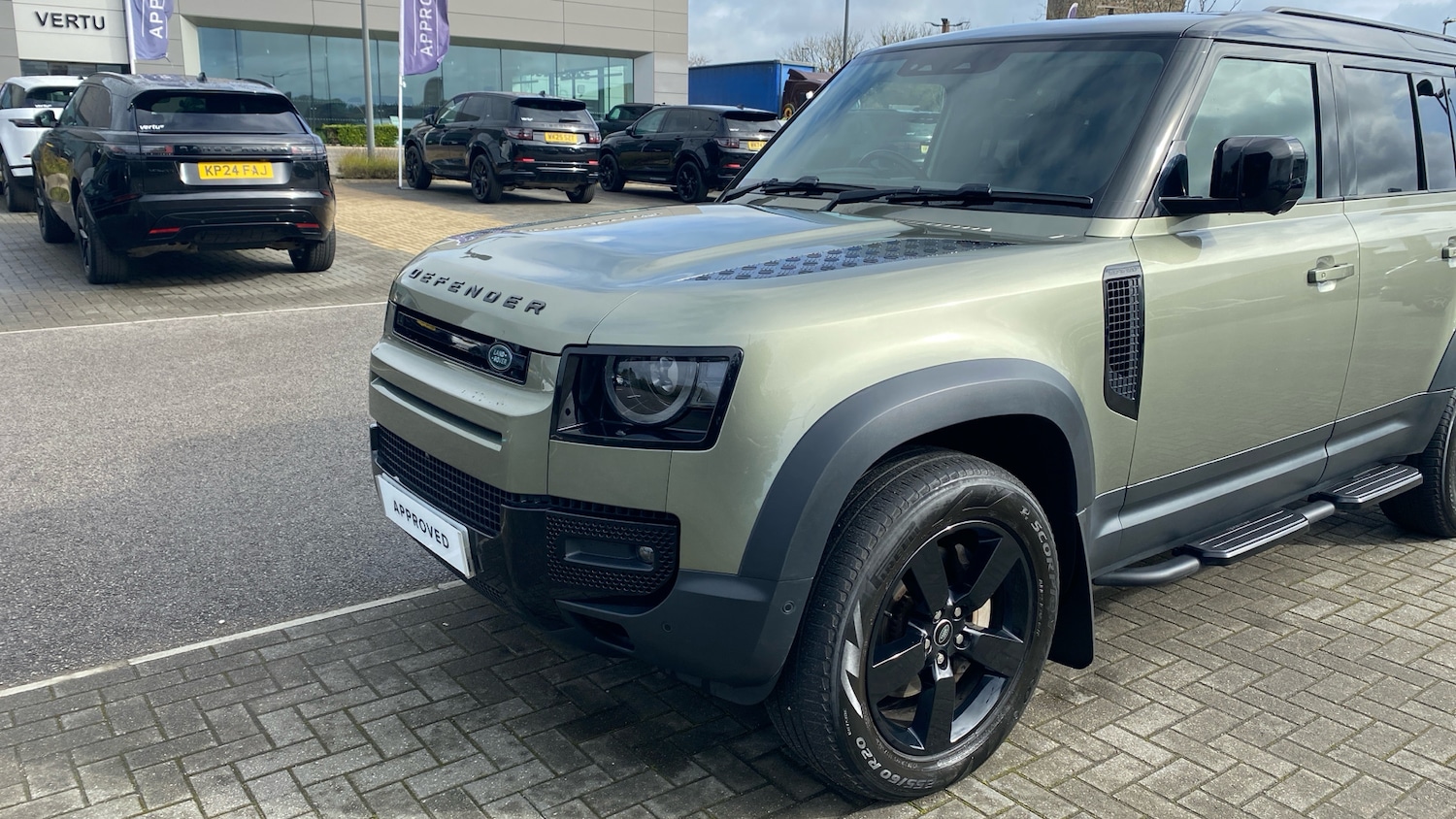 Used Land Rover Defender 2022 for sale - 76412403: Photo 35