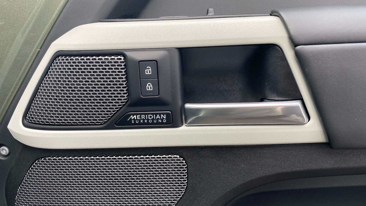 Used Land Rover Defender 2022 for sale - 76412403: Photo 49