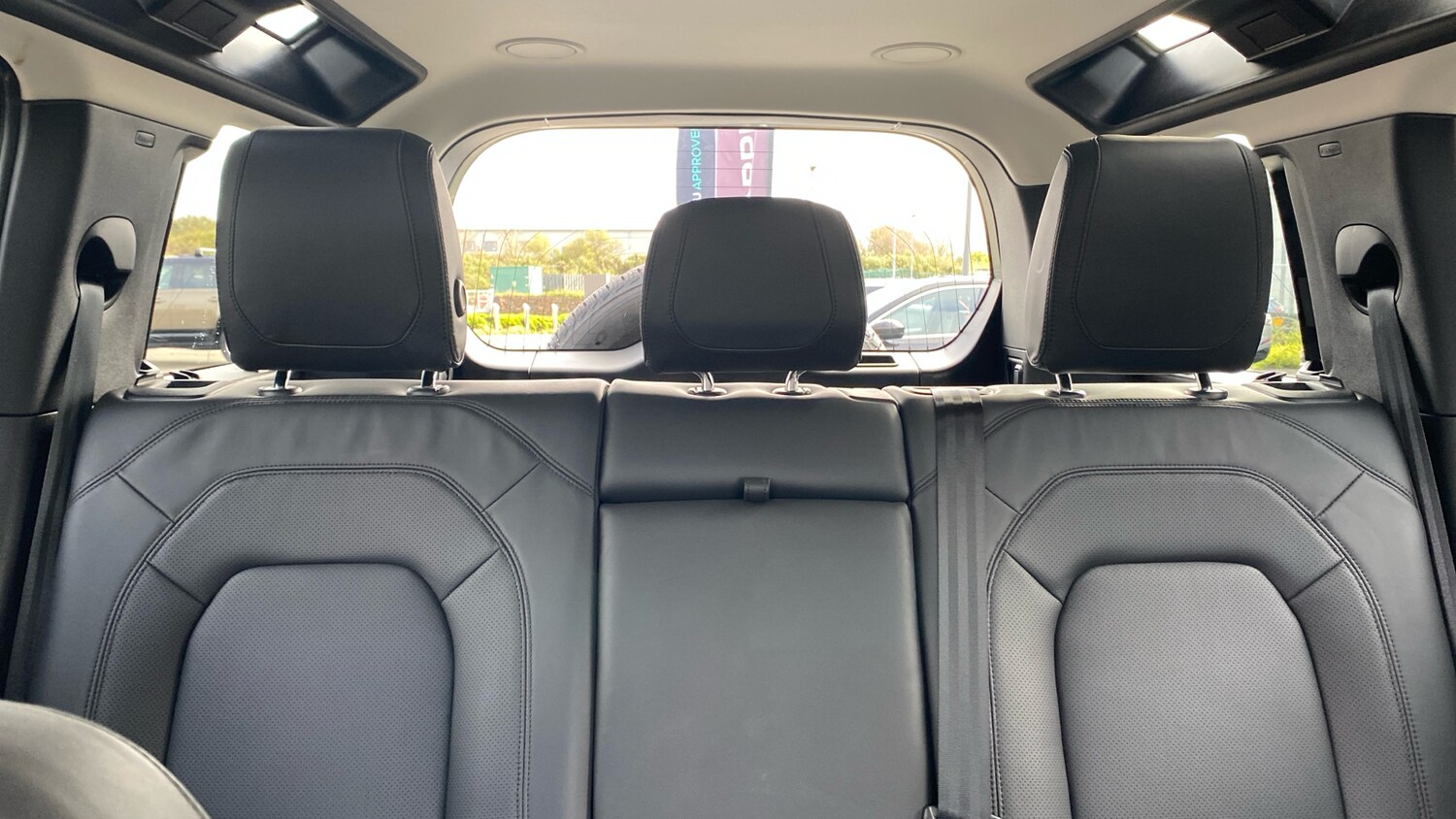 Used Land Rover Defender 2022 for sale - 76412403: Photo 54