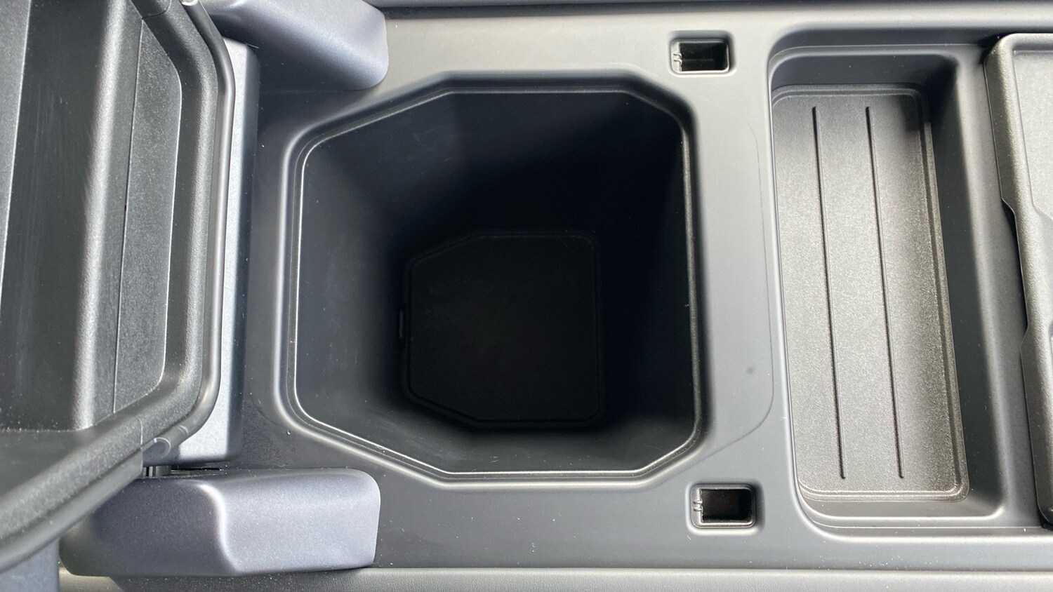 Used Land Rover Defender 2022 for sale - 76412403: Photo 58