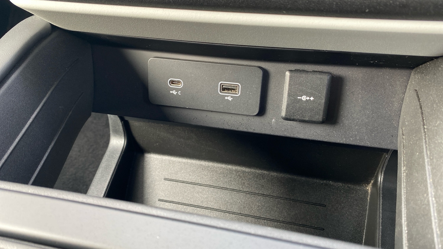 Used Land Rover Defender 2022 for sale - 76412403: Photo 59