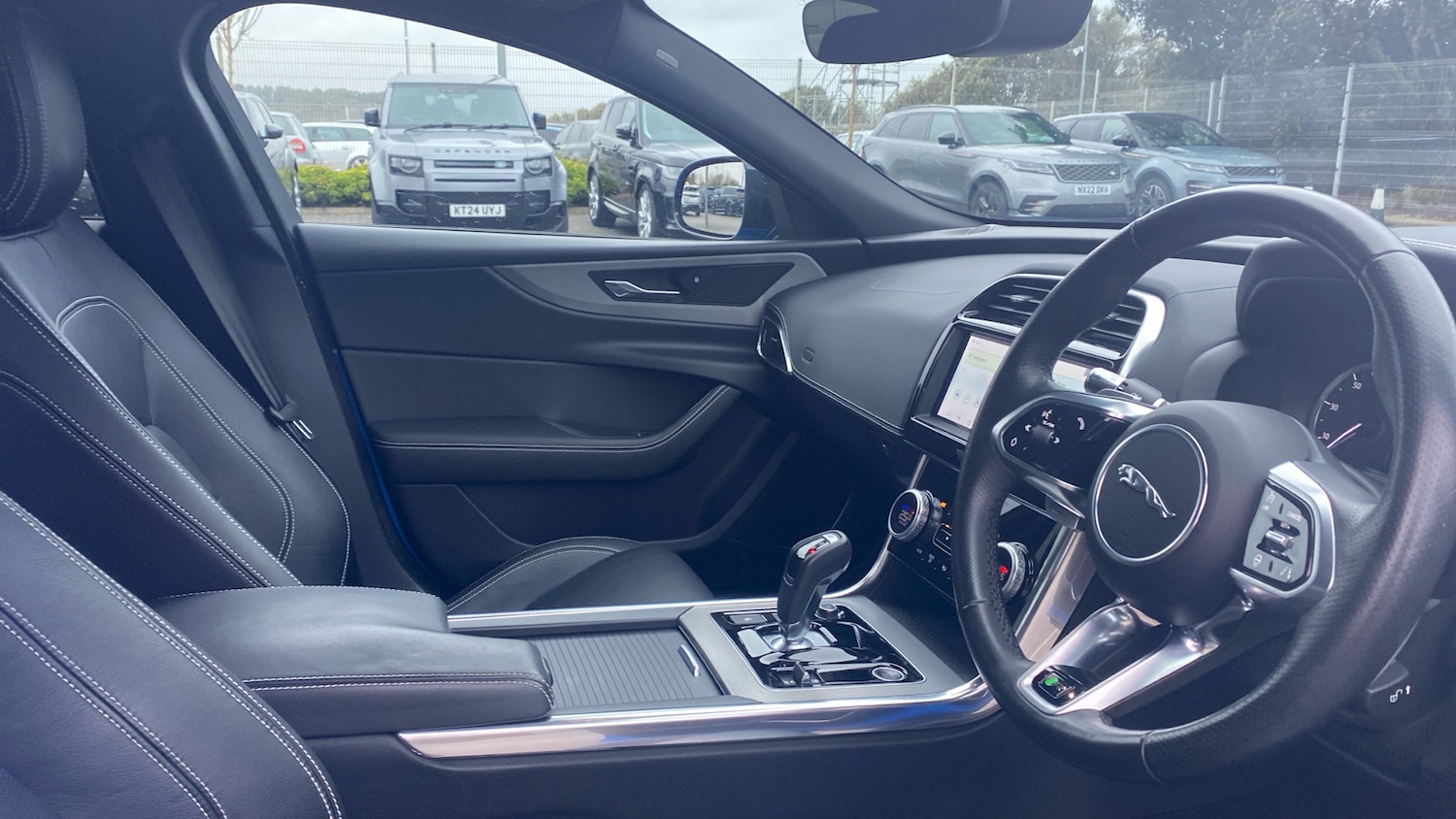 Used Jaguar XE 2020 for sale - 77431608: Photo 43