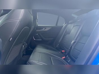 Used Jaguar XE 2020 for sale - 77431608: Photo