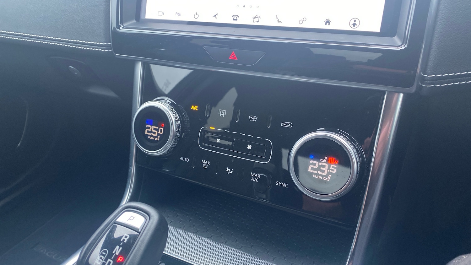 Used Jaguar XE 2020 for sale - 77431608: Photo 52