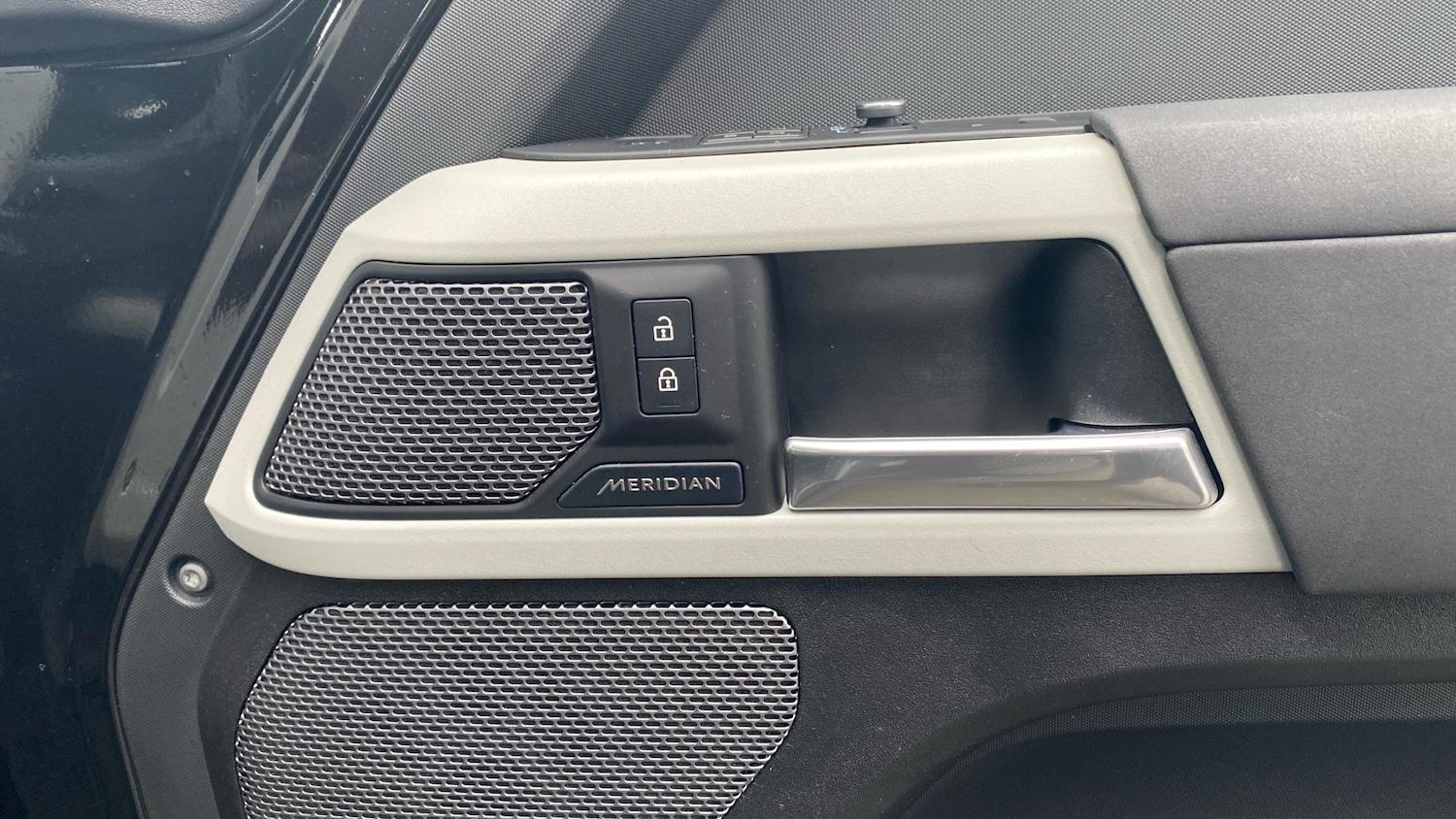 Used Land Rover Defender 2022 for sale - 77271235: Photo 49