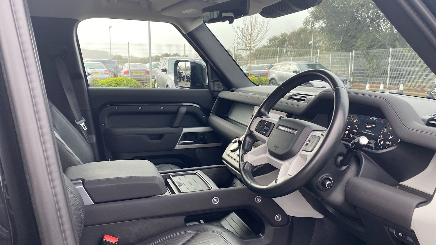 Used Land Rover Defender 2022 for sale - 77271235: Photo 52