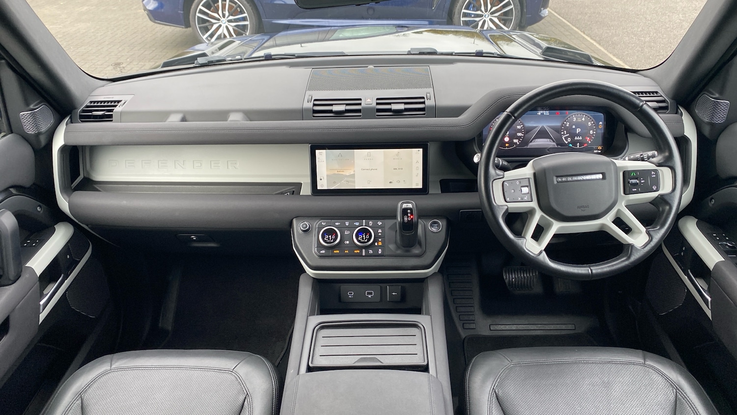 Used Land Rover Defender 2022 for sale - 77271235: Photo 9