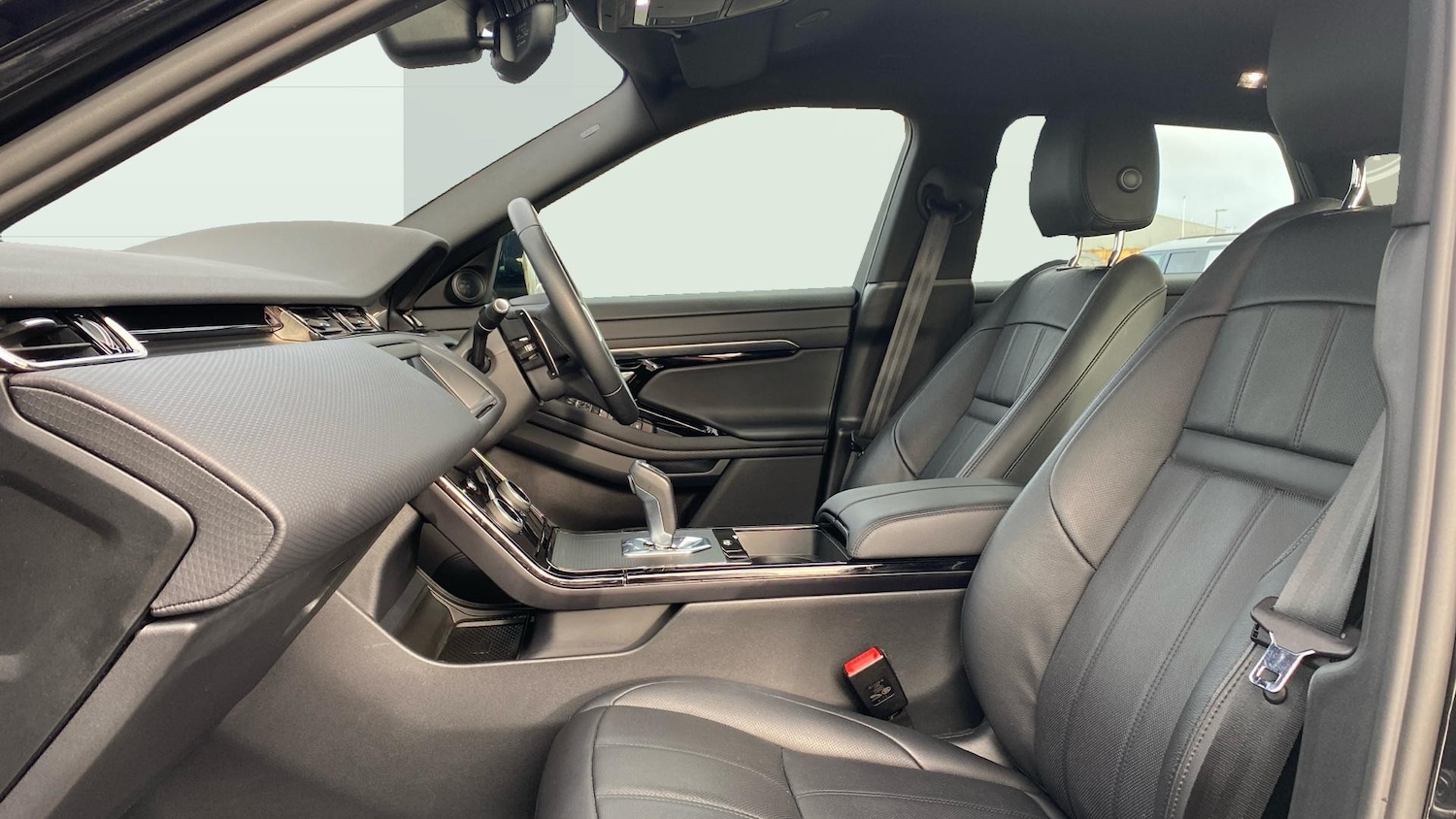 Used Land Rover Range Rover Evoque 2022 for sale - 77363952: Photo 3