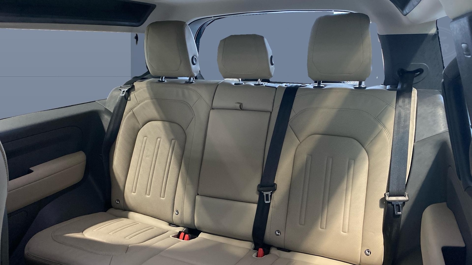 Used Land Rover Defender 2021 for sale - 77774988: Photo 4