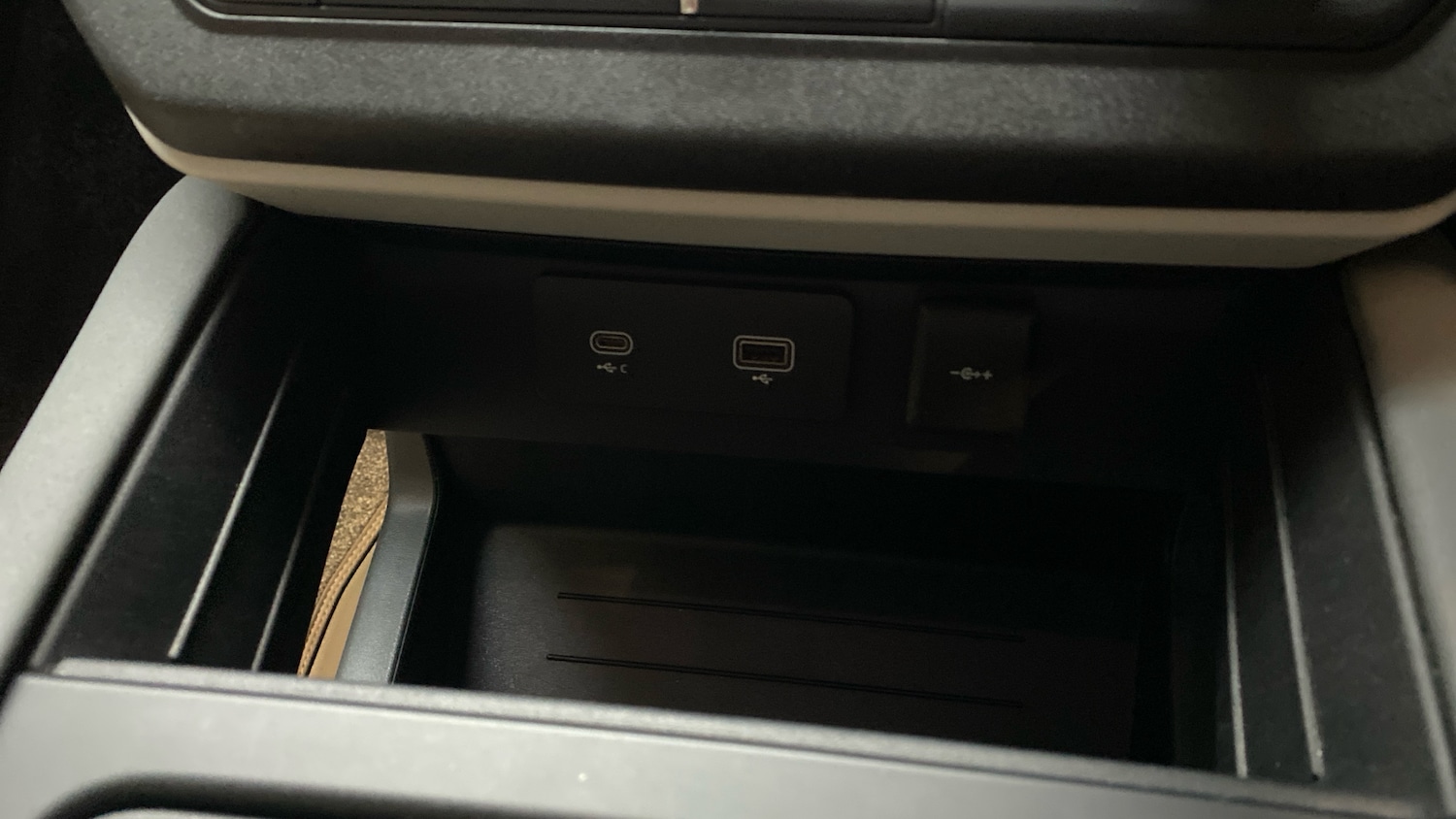 Used Land Rover Defender 2021 for sale - 77774988: Photo 43