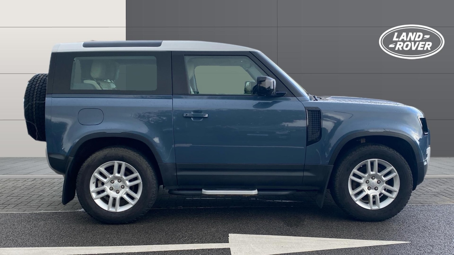 Used Land Rover Defender 2021 for sale - 77774988: Photo 5