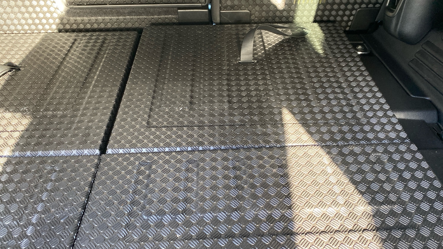 Used Land Rover Defender 2023 for sale - 77003254: Photo 41