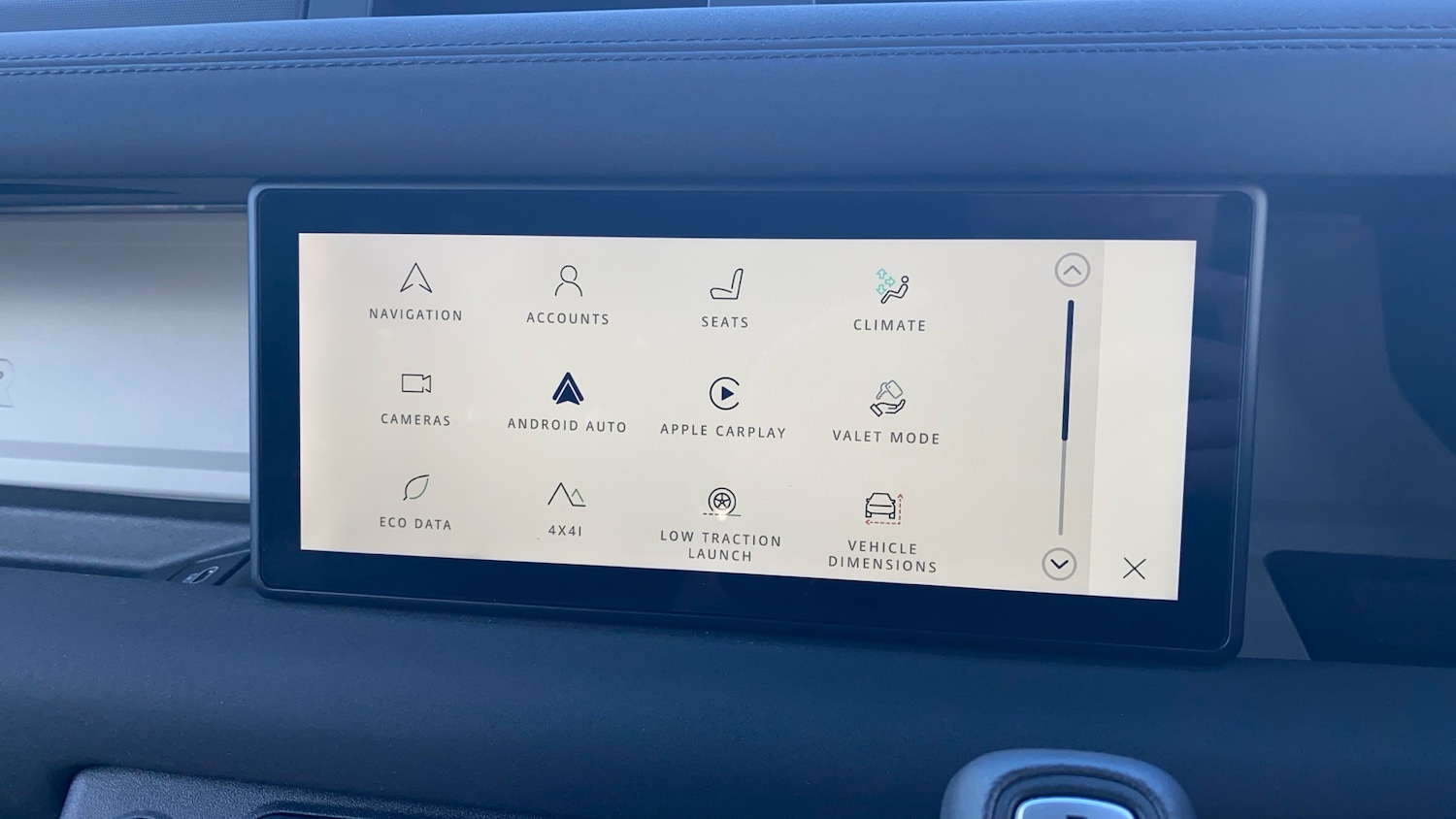 Used Land Rover Defender 2023 for sale - 77003254: Photo 59