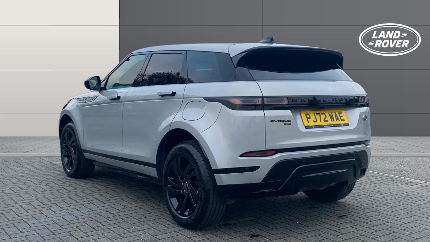 Used Land Rover Range Rover Evoque 2022 for sale - 77106432: Photo 2