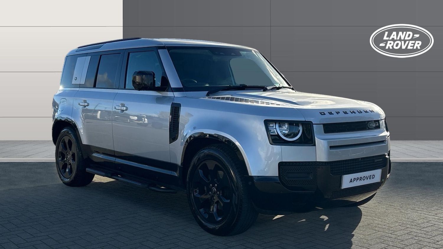 Used Land Rover Defender 2021 for sale - 76737933: Photo 1